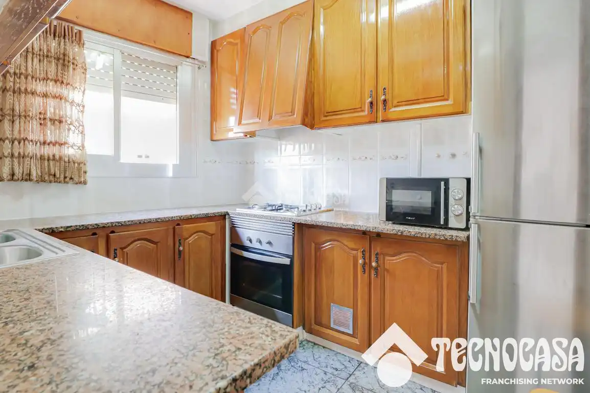 Kitchen of Flat for sale in Mataró