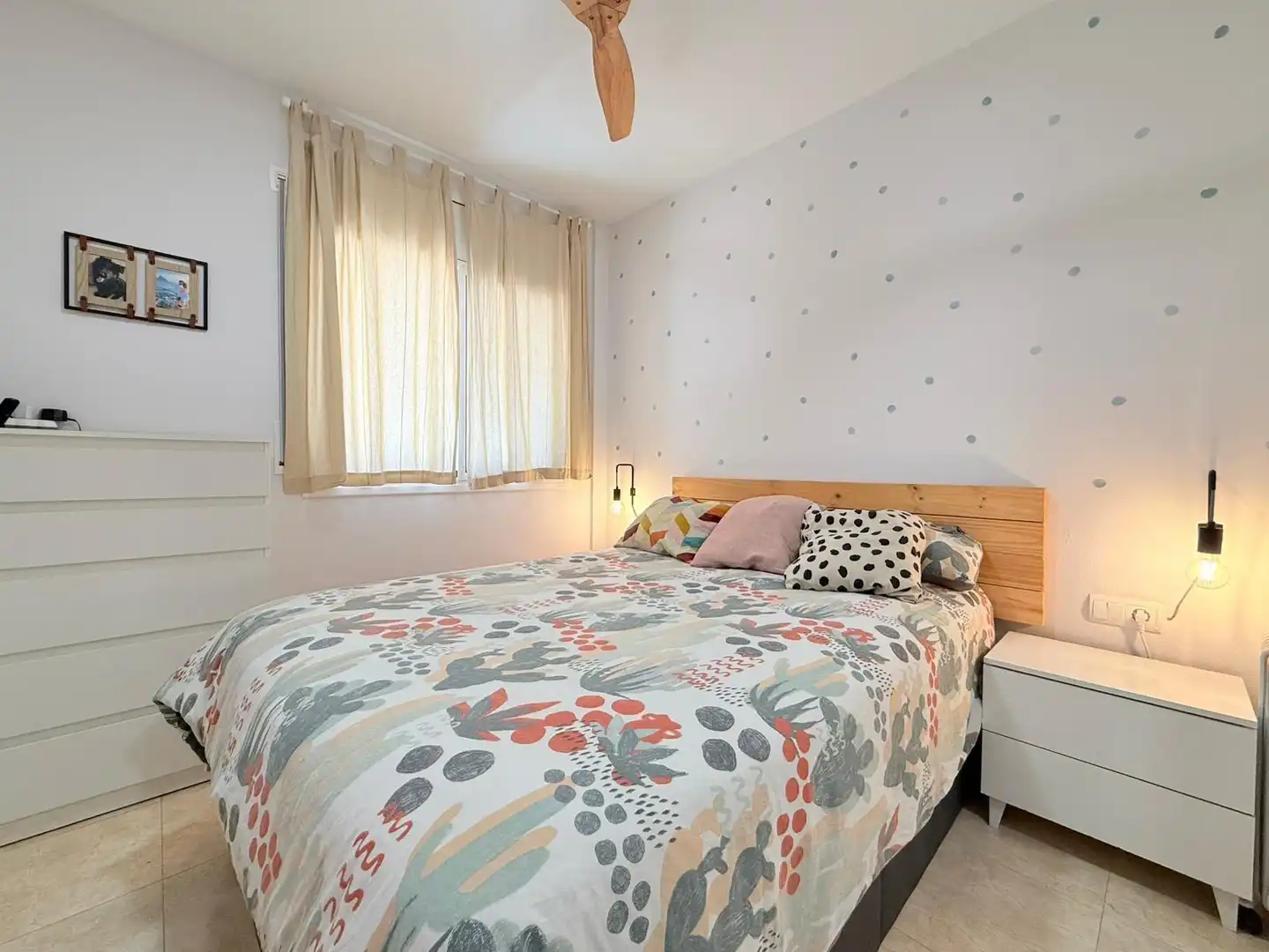 Dormitori de Planta baixa en venda en Camarles amb Terrassa