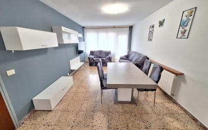 Sala d'estar de Pis en venda en Igualada amb Calefacció i Balcó
