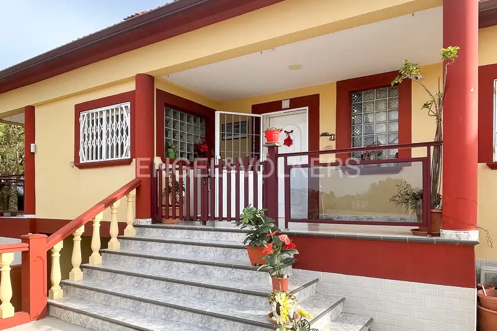 Casa con piscina in vendita a Els Poblets, imagen 2