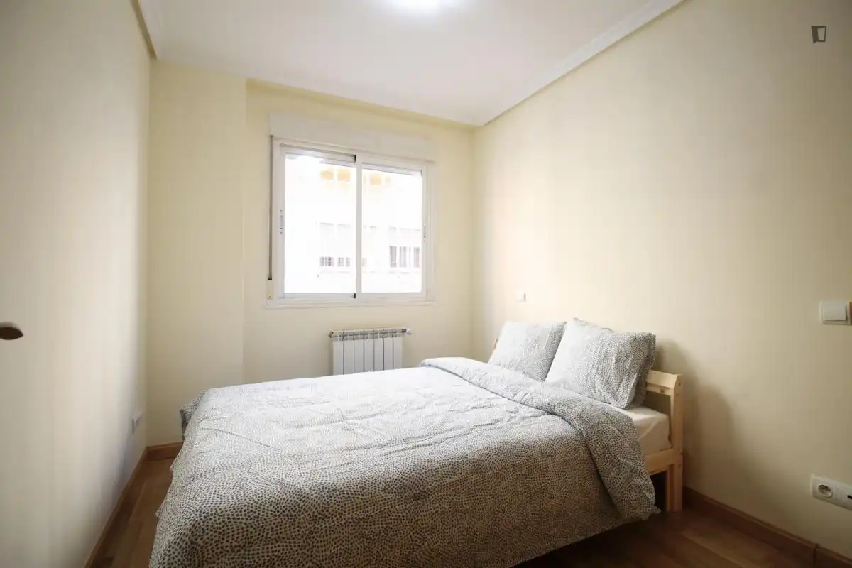 Apartament de lloguer a Valdeacederas