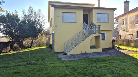 Foto 2 de Casa o xalet en venda a Cruce Sesmonde, 42, Vilasantar, A Coruña