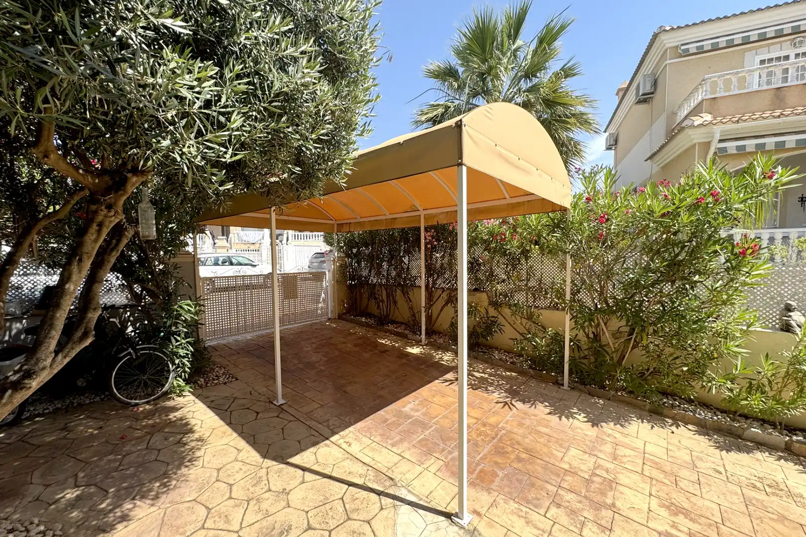 Parking de Casa o chalet en venta en Rojales con Aire acondicionado, Calefacción y Jardín privado