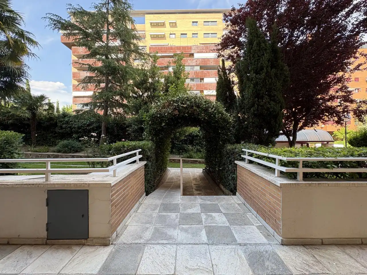 Garten von Wohnung zur Miete in Madrid mit Heizung und Gemeinschaftspool