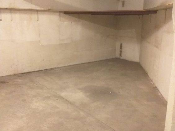 Garaje en Venta en Maçana