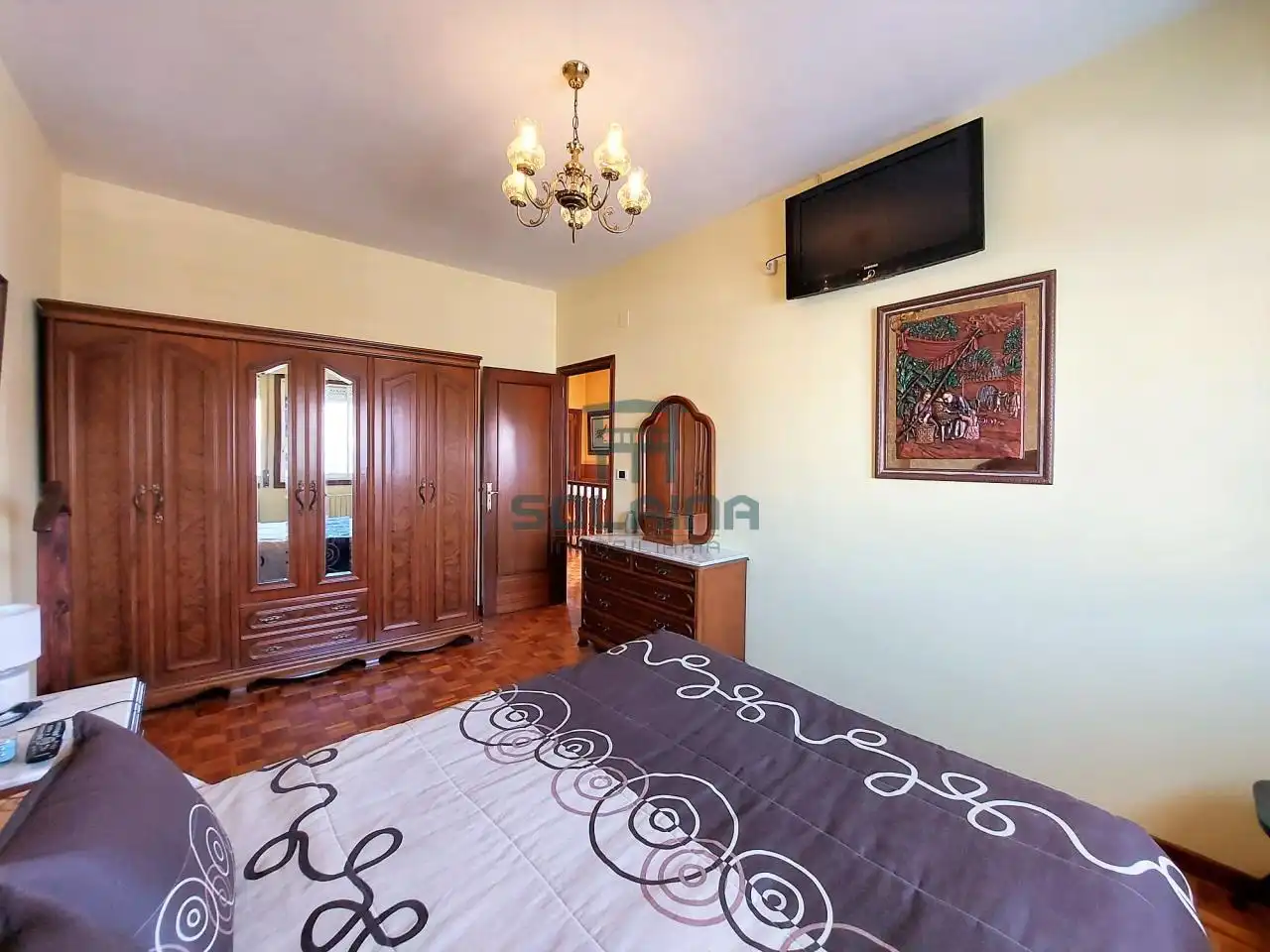 Dormitori de Casa adosada en venda en San Cibrao das Viñas amb Calefacció, Jardí privat i Parquet