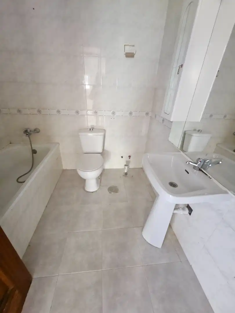 Bany de Pis en venda en Santa Fe amb Terrassa i Balcó