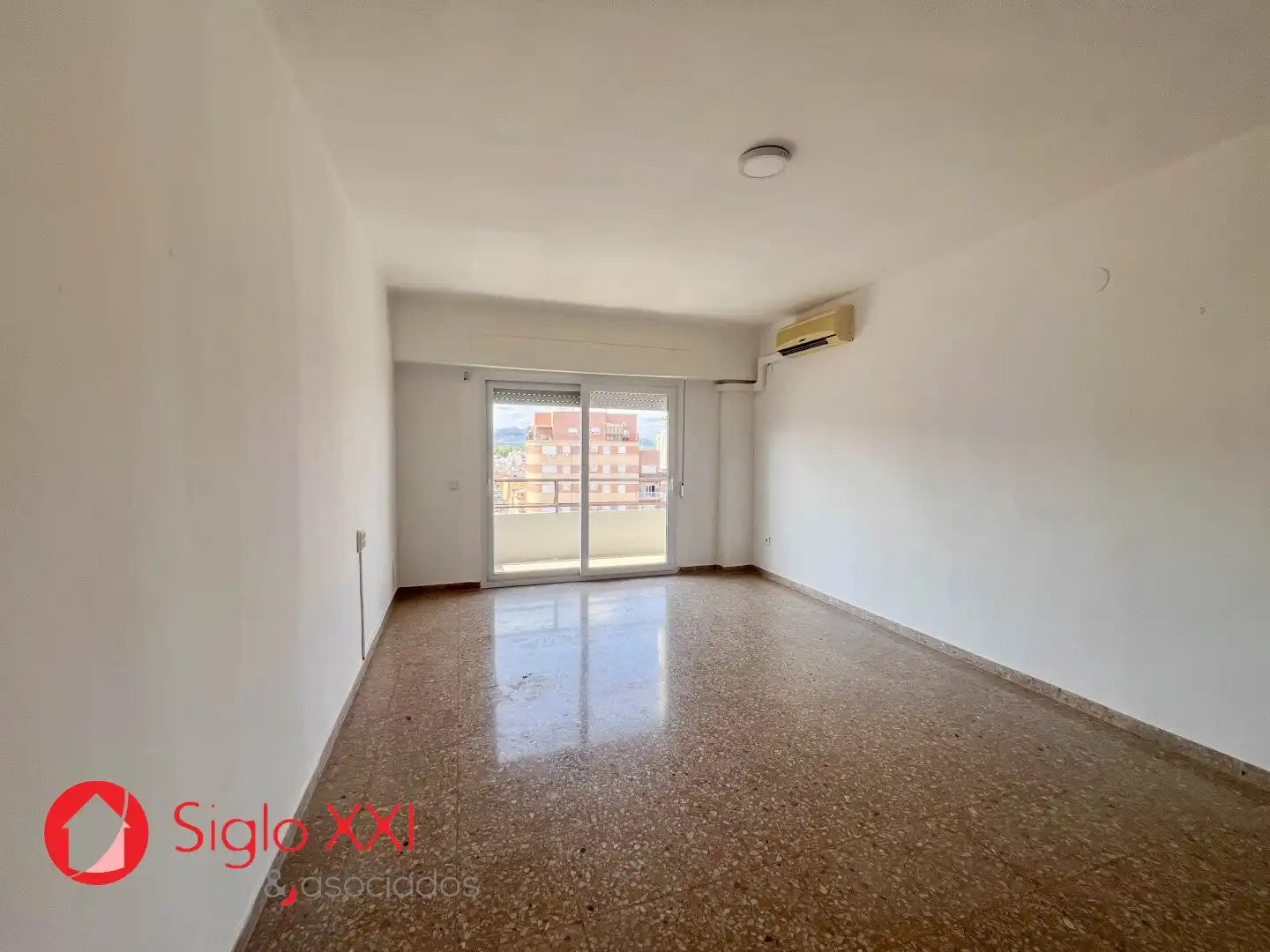 Flat with lift for sale in Nules