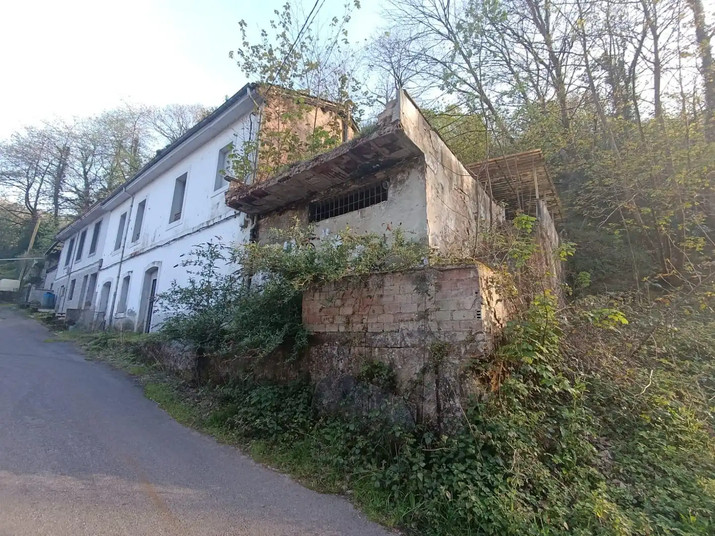 Vista exterior de Casa o xalet en venda en Langreo