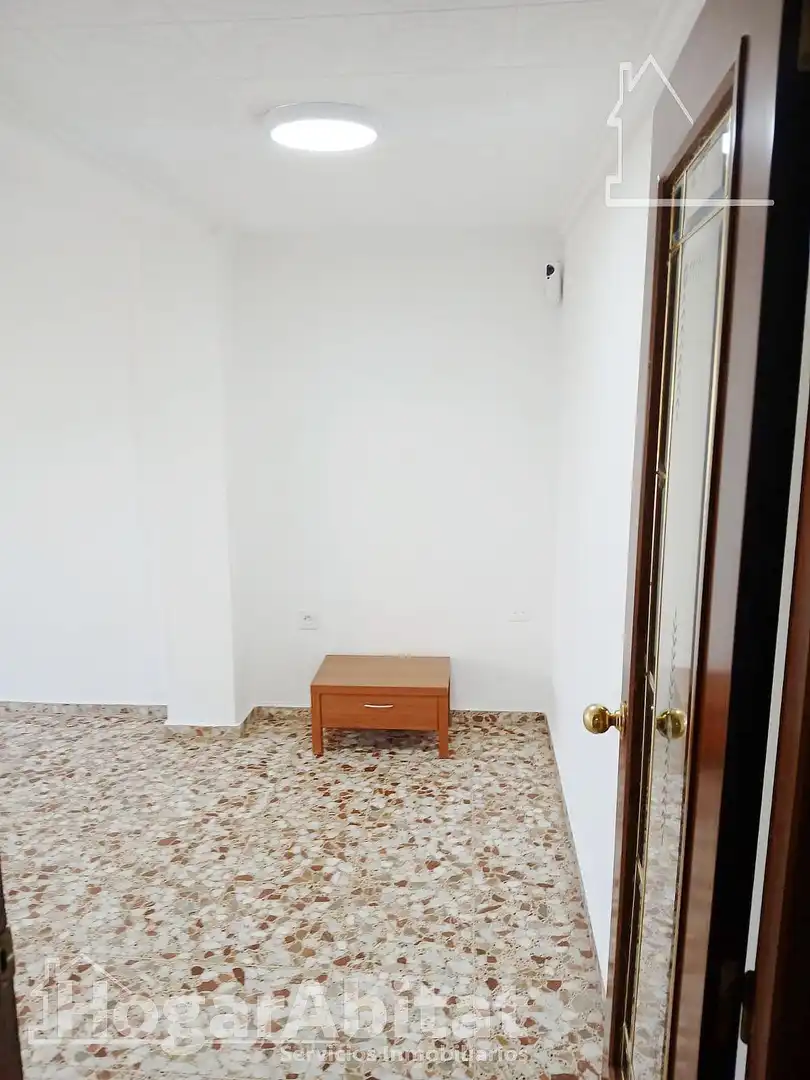 Piso en venta en Almenara con Balcón