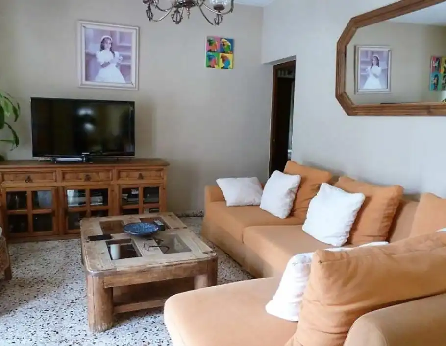 Living room of Houses for sale in L'Alfàs del Pi  with Air Conditioner, Terrace and Swimming Pool