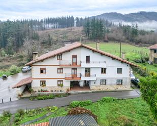 Exterior view of Single-family semi-detached for sale in Amorebieta-Etxano