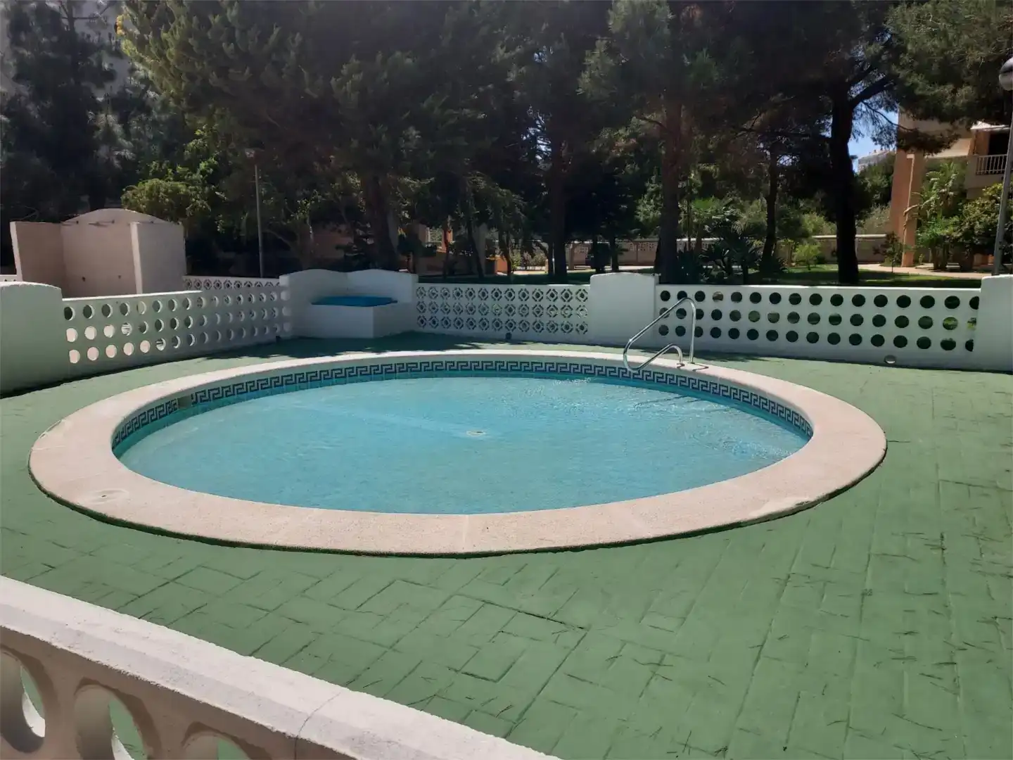 Piscina de Apartament de lloguer en Orihuela amb Aire condicionat, Piscina i Balcó