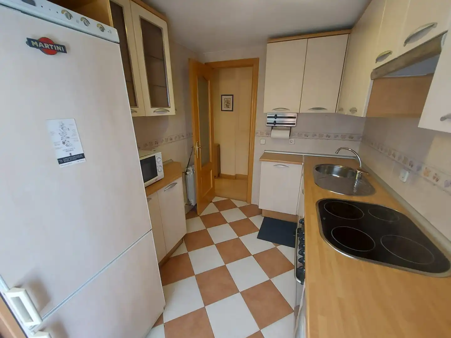 Cocina de Piso en venta en Madrid con Calefacción, Terraza y Amueblado