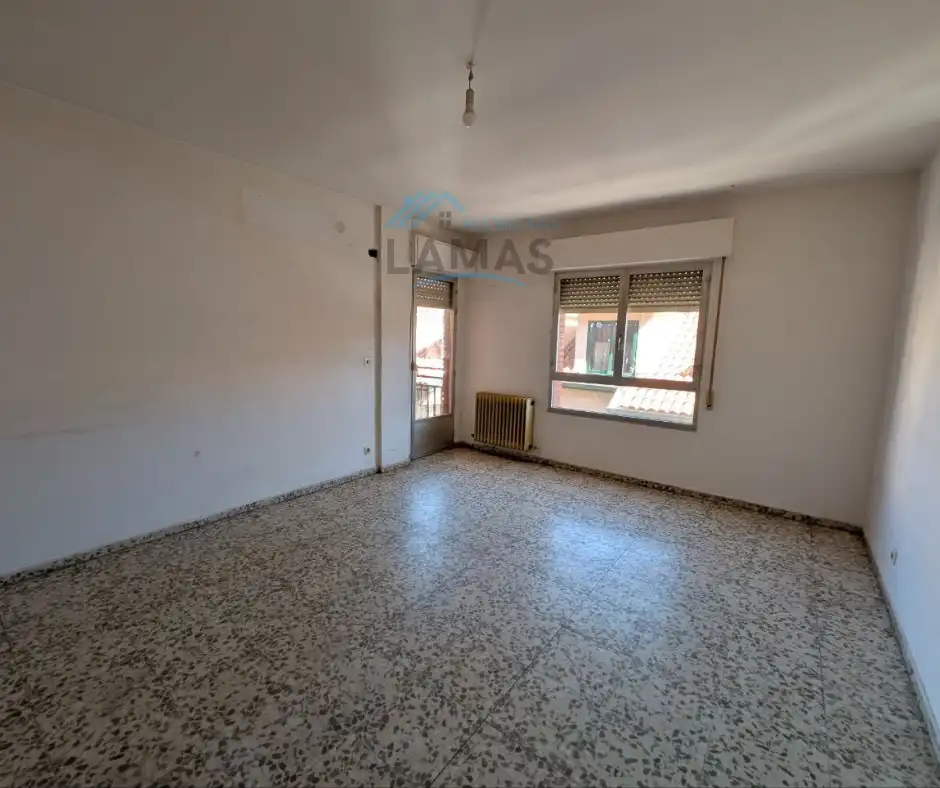 Piso en venta en Navalmoral de la Mata con Terraza