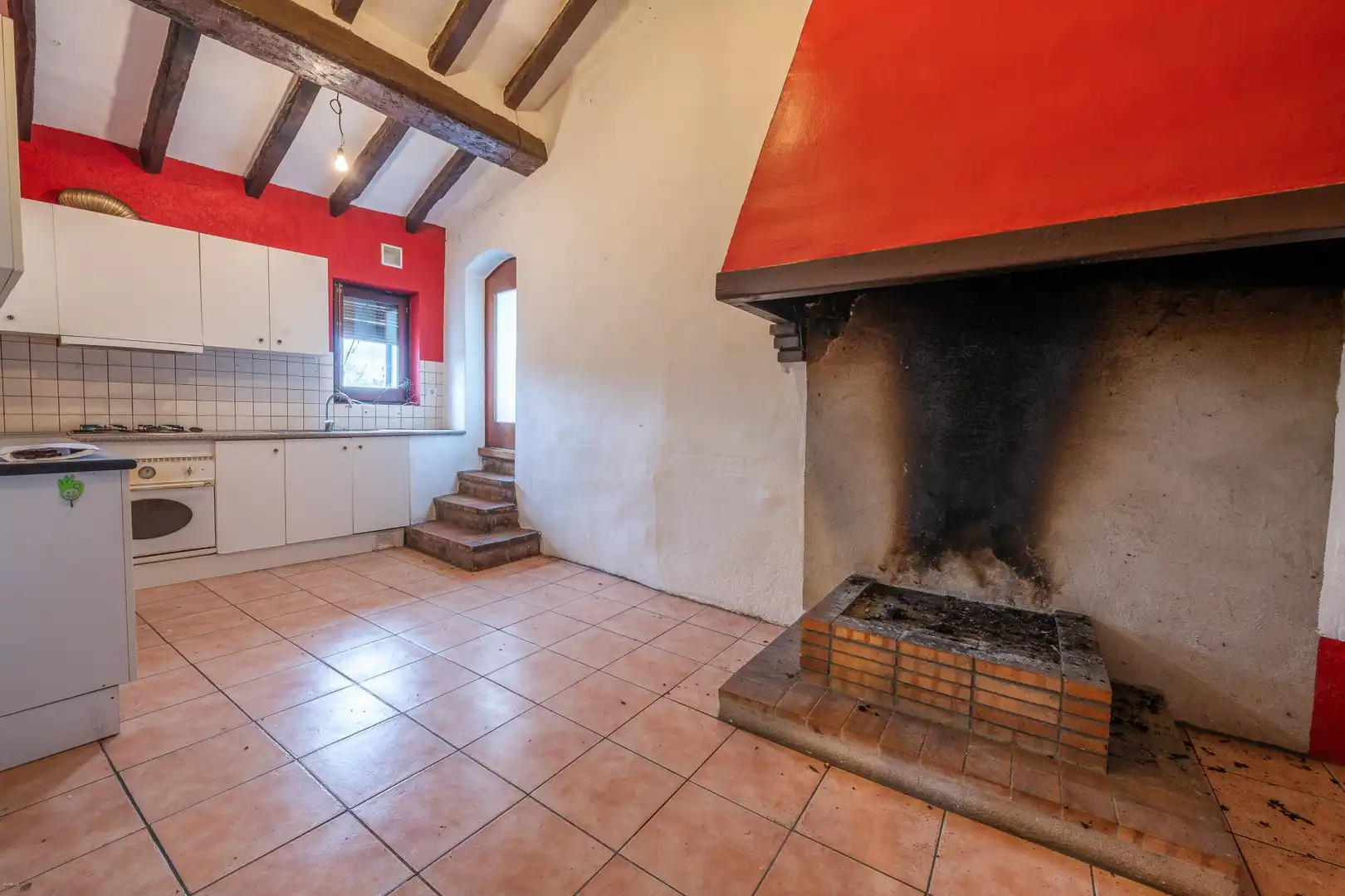 Country house zum Verkauf in Beuda