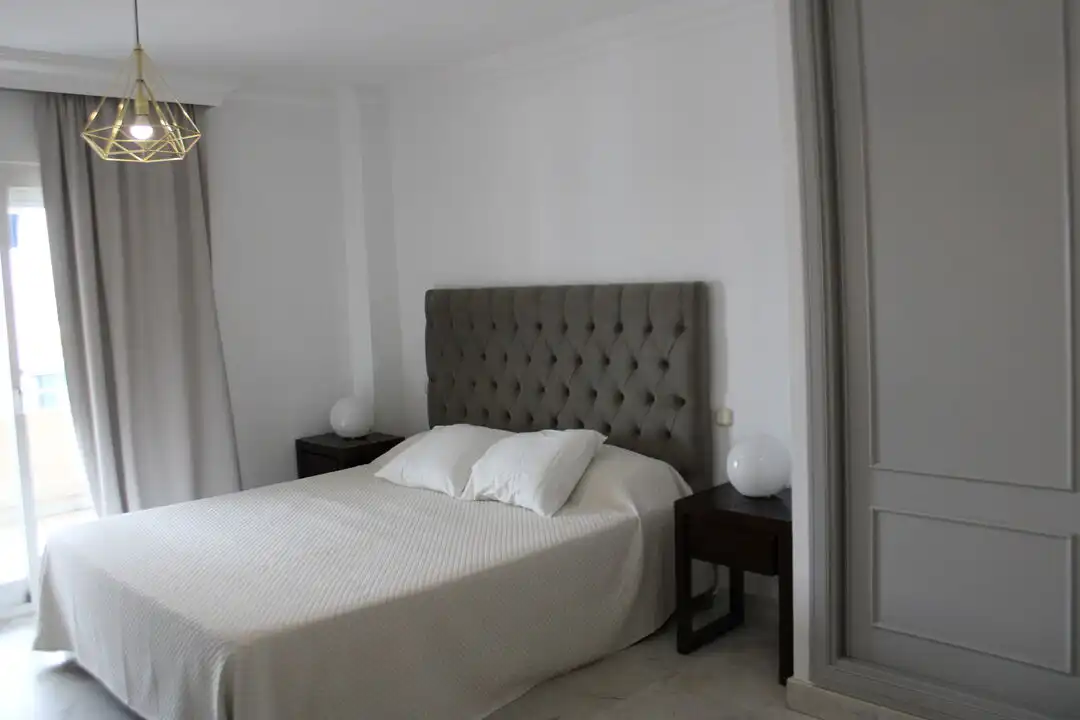 Bedroom of Flat for rent in Marbella  with Terrace