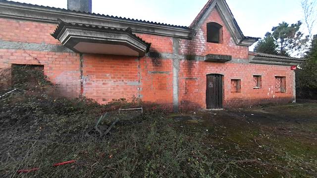 Casa-chalet en Venta en Teo