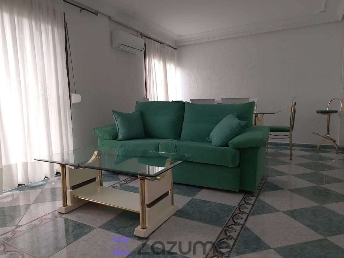 Living room of Flat to rent in  Sevilla Capital  with Air Conditioner, Heating and Terrace