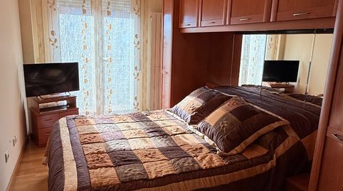 Foto 3 de Apartament en venda a Calle Alcanadre, Los Lirios, Logroño