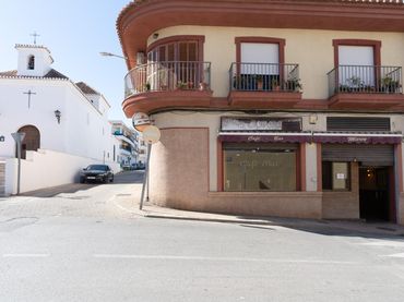 Gewerbefläche zum Verkauf in Calle Calle Virgen del Pilar