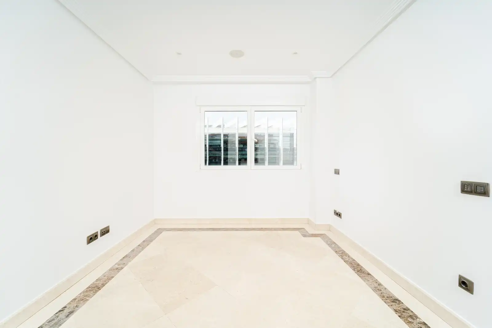 Flat with pool to rent in Calle del Mezquite, imagen 2