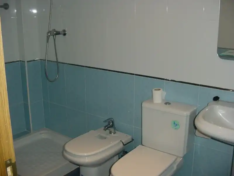 Badezimmer von Wohnung zum Verkauf in Vall d'Alba mit Abstellraum und Möbliert