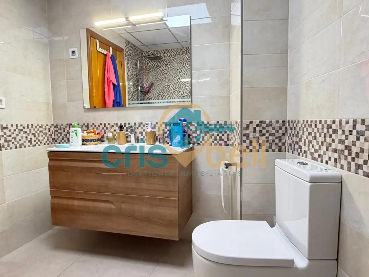 Baño de Piso en venta en Lorca con Aire acondicionado, Calefacción y Terraza