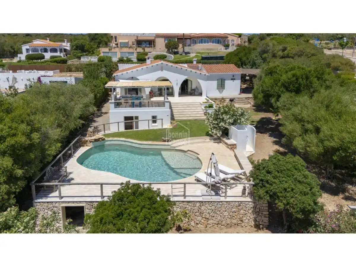 Vista exterior de Casa o chalet en venta en Sant Lluís con Jardín privado, Terraza y Piscina