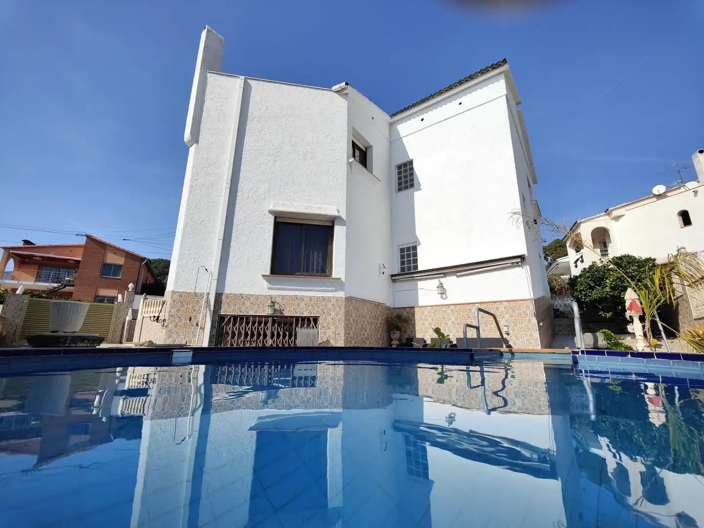 Piscina de Casa o xalet en venda en Cunit amb Calefacció, Jardí privat i Terrassa