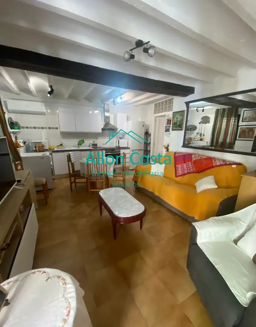 Sala d'estar de Casa adosada en venda en Villajoyosa / La Vila Joiosa amb Aire condicionat