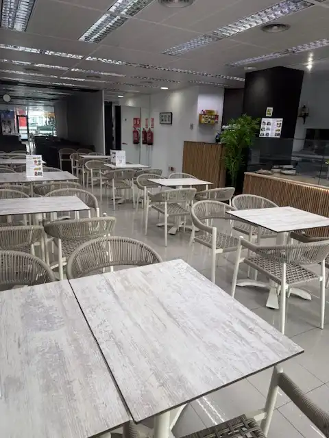 Terraza de Local en traspaso en Reus con Aire acondicionado, Calefacción y Amueblado