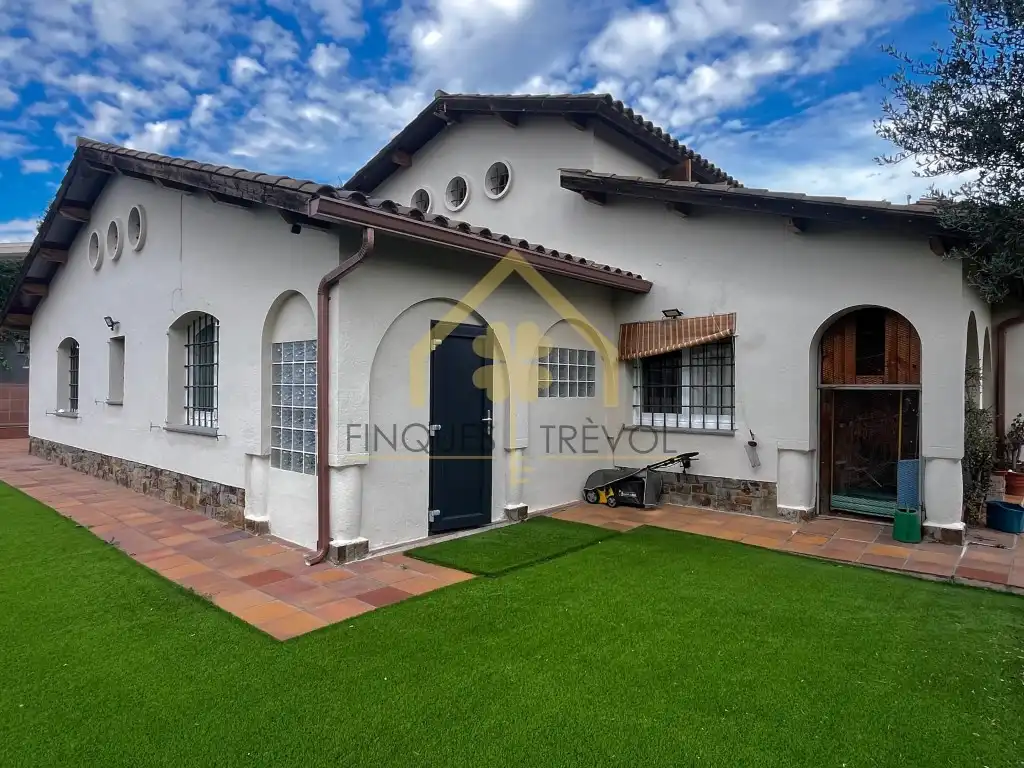 Exterior view of Houses for sale in La Garriga