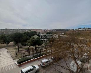 Vista exterior de Pis en venda en  Madrid Capital amb Calefacció