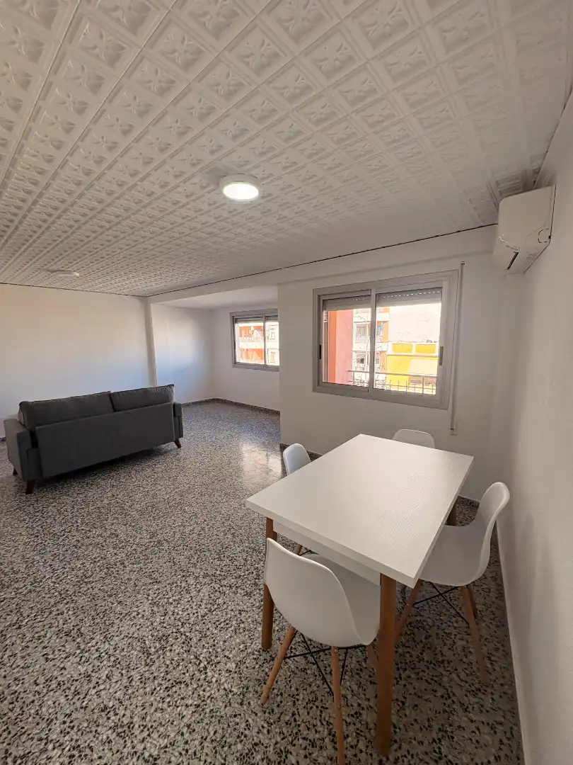 Living room of Flat for rent in Gandia  with Furnished, Oven and Washing machine