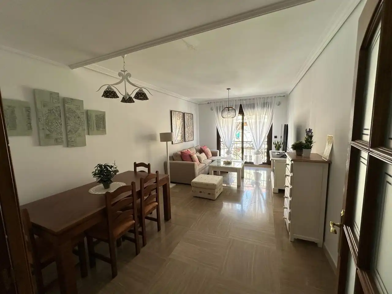 Sala de estar de Piso de alquiler en Noroeste 
