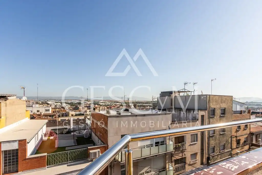 Àtic amb ascensor en venda a Santa Perpètua de Mogoda, imagen 35