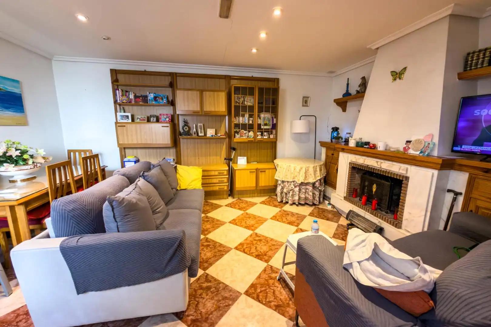 Sala de estar de Casa adosada en venta en San Miguel de Salinas con Aire acondicionado, Trastero y Amueblado