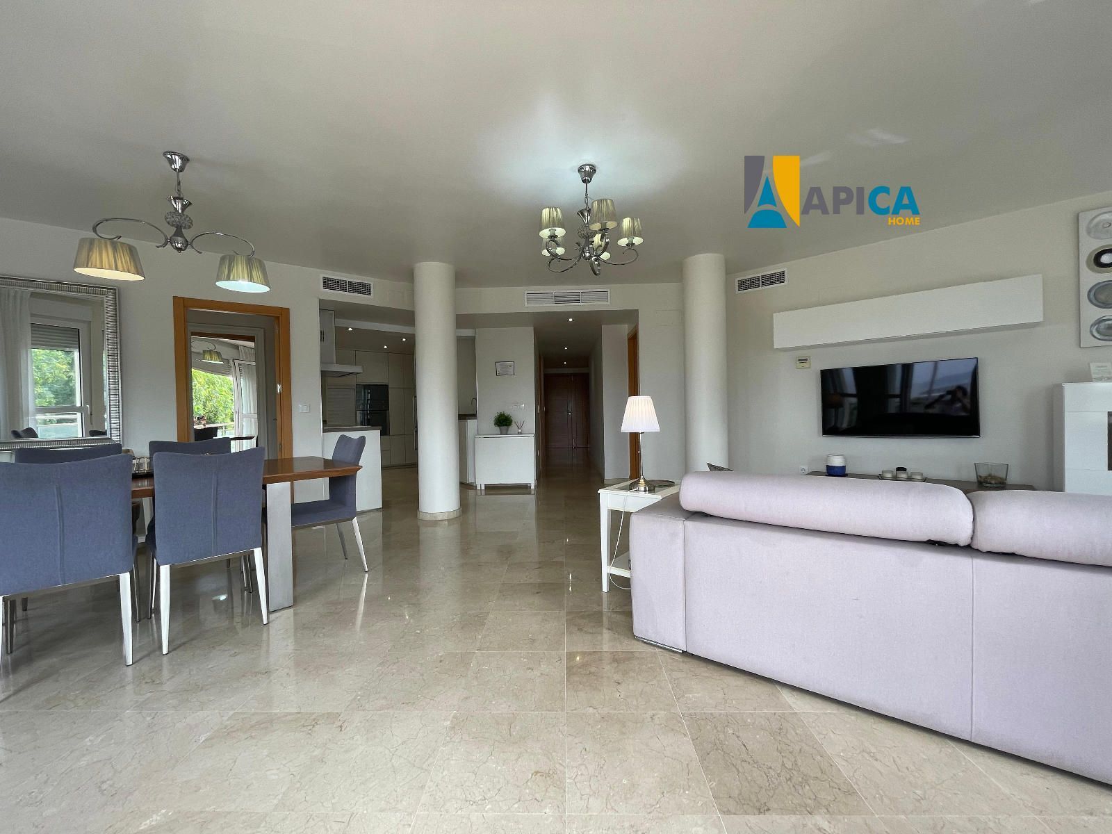 Flat for sale in La Línea de la Concepción  with Air Conditioner and Terrace