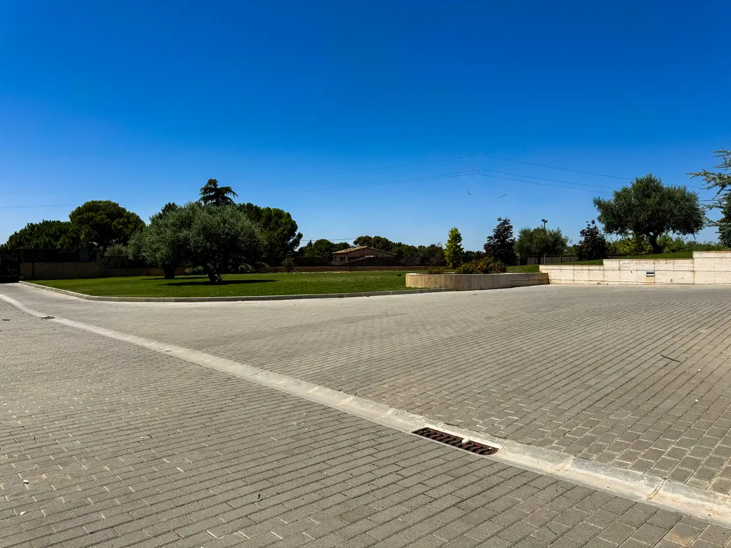 Vista exterior de Casa o xalet en venda en Lleida amb Aire condicionat, Calefacció i Jardí privat