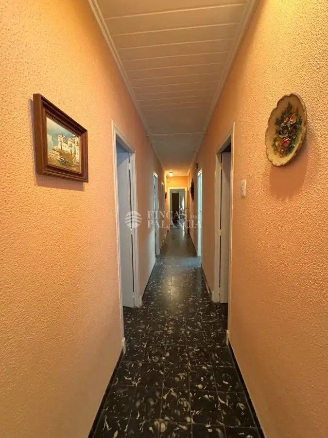 Flat for sale in Valencia  with Balcony