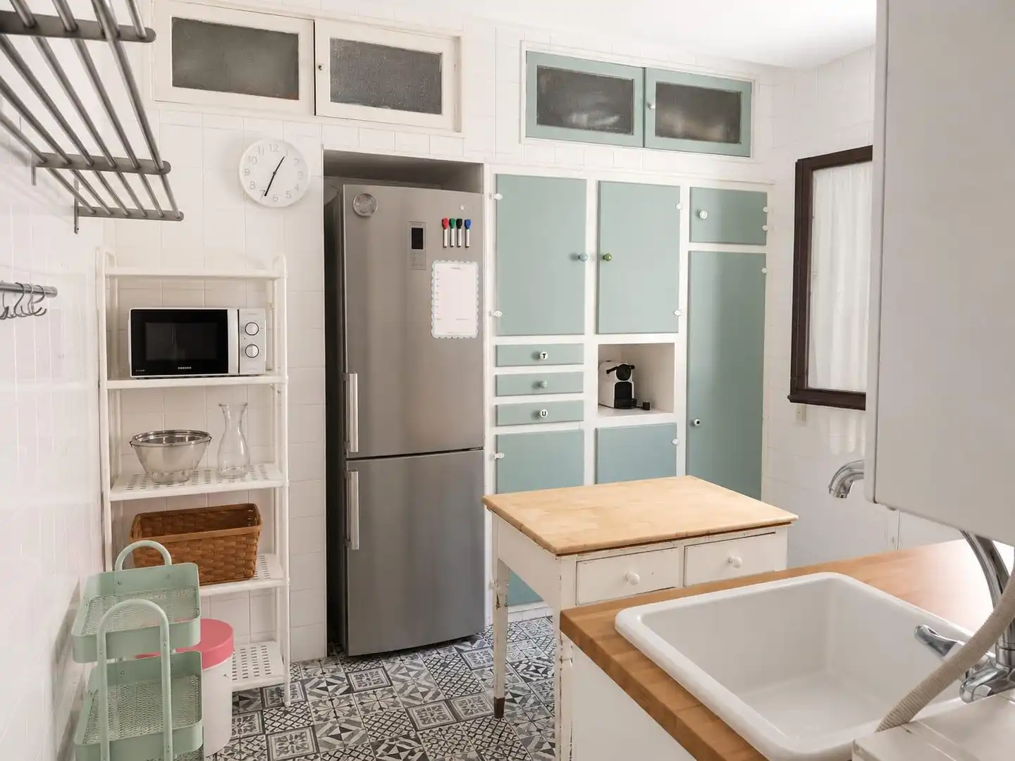 Cocina de Piso en venta en Madrid con Calefacción y Balcón