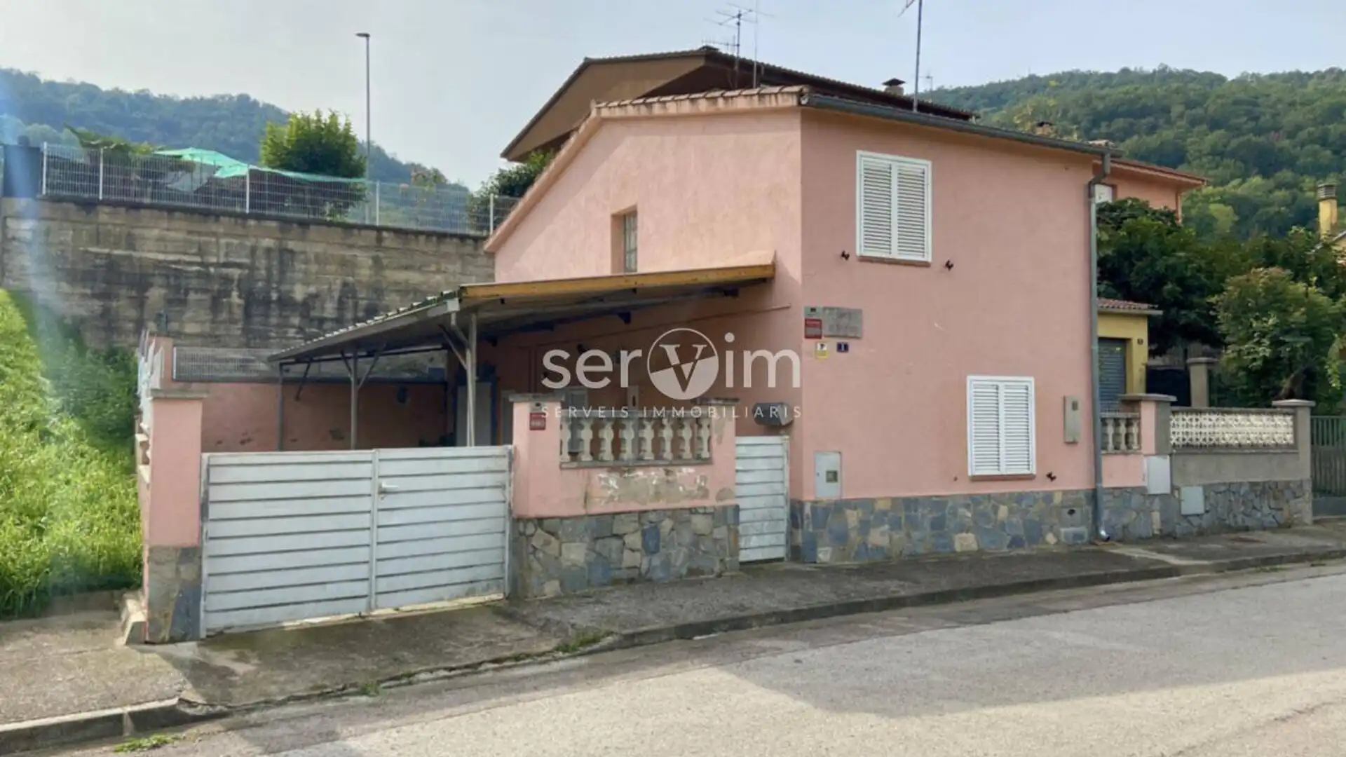 Vista exterior de Casa o chalet en venta en Sant Joan Les Fonts con Calefacción, Jardín privado y Terraza