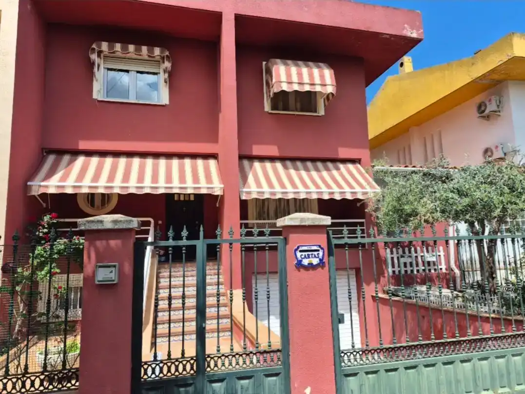 Exterior view of Detached homes for sale in Ciudad Real  with Private garden and Parquet flooring