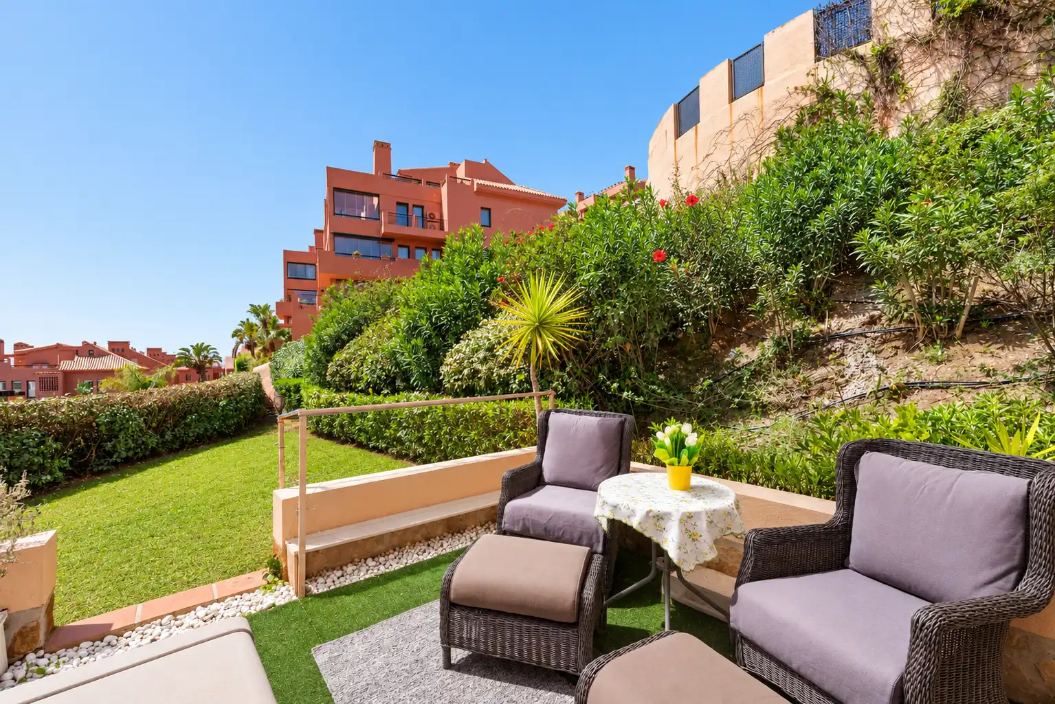 Ground floor with pool for sale in Calahonda, imagen 2