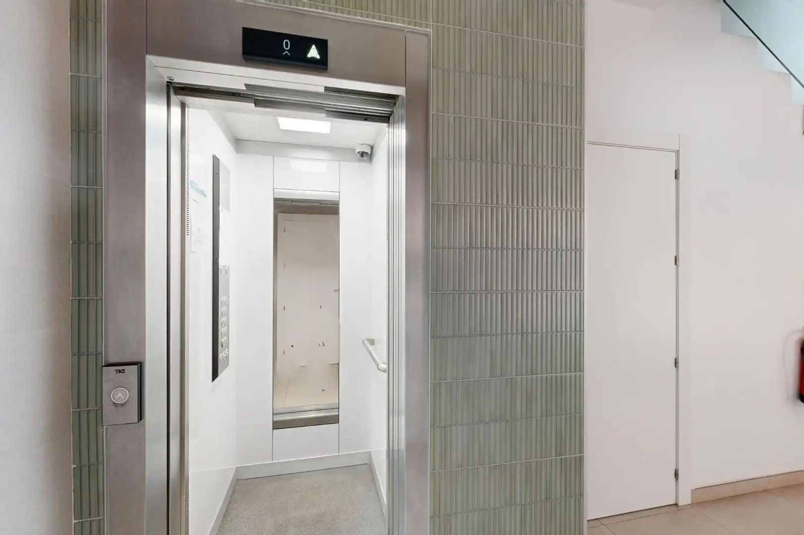 Flat with terrace for sale in Calle JUAN FERNANDEZ 4, imagen 61