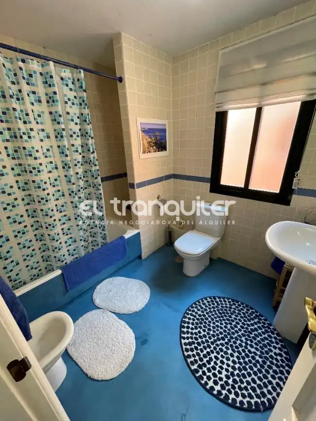 Baño de Dúplex en venta en Alcalá de Henares con Terraza, Trastero y Amueblado