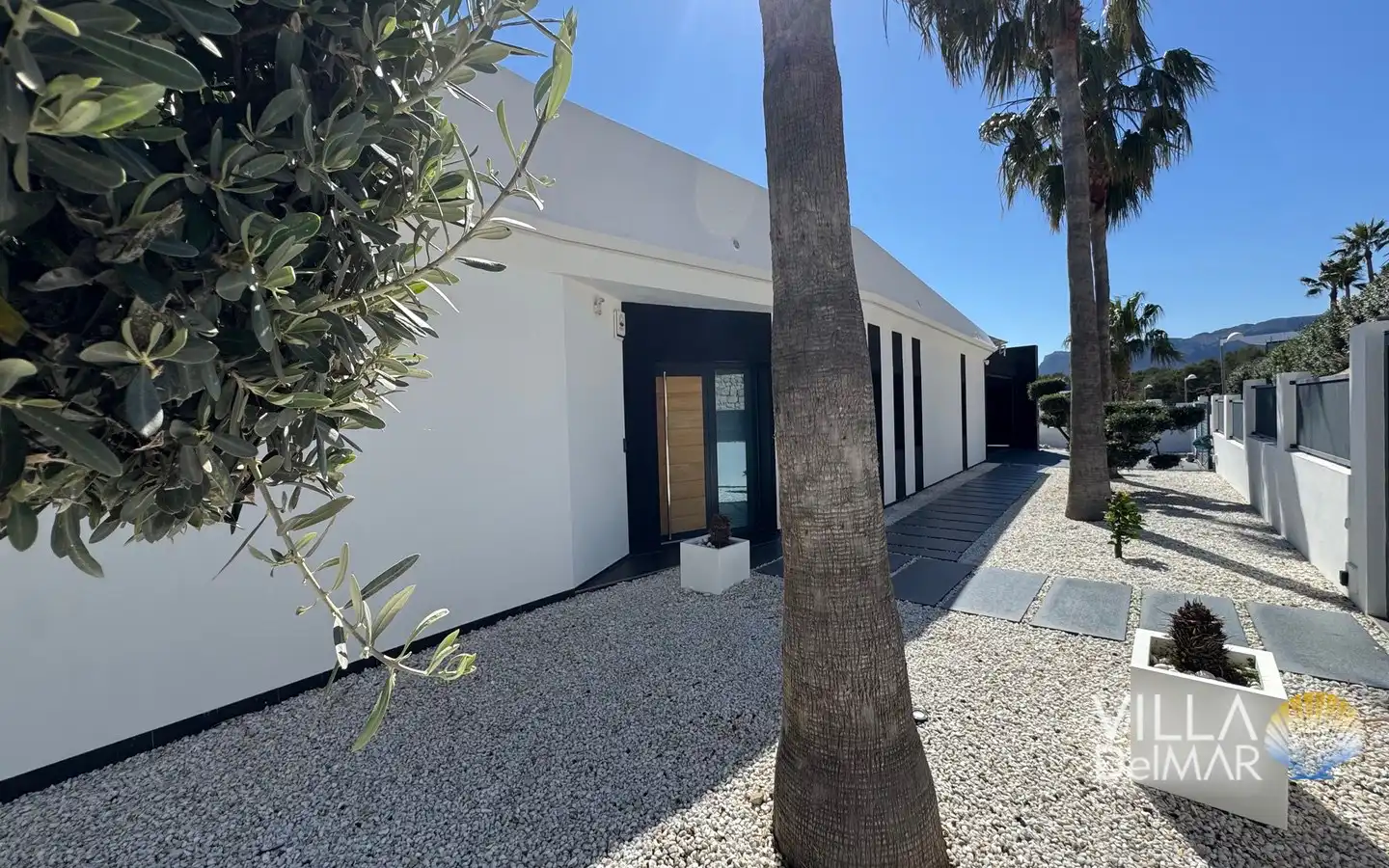 Außenansicht von Haus oder Chalet zum Verkauf in Calpe / Calp mit Klimaanlage, Heizung und Privatgarten