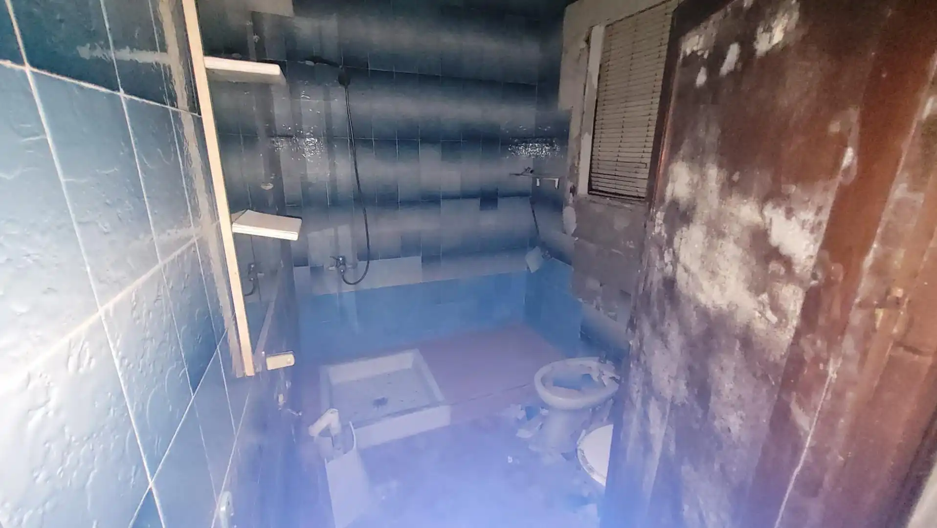 Badezimmer von Wohnungen zum Verkauf in Ceutí
