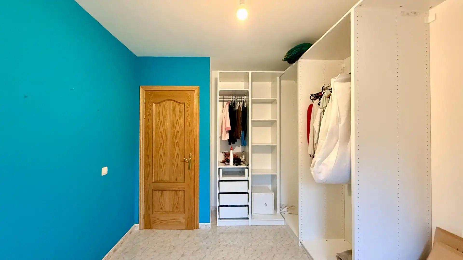 Schlafzimmer von Einfamilien-Reihenhaus zum Verkauf in Cuéllar mit Heizung, Privatgarten und Abstellraum